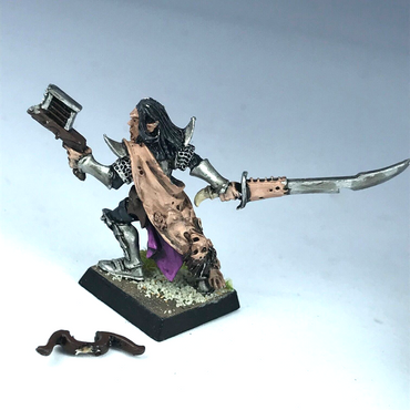 Classic Metal Dogs of War Mengil Manhide Manflayers - Warhammer Fantasy X10638