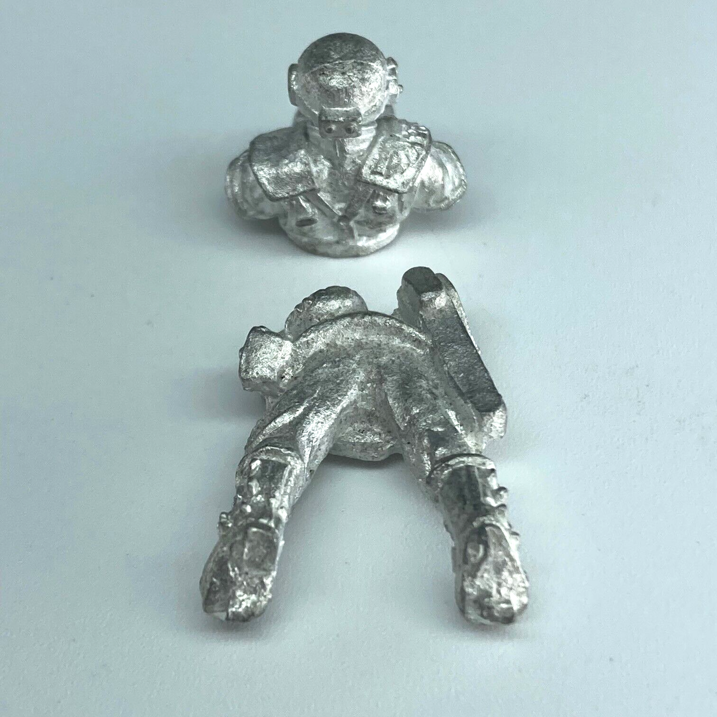 e889b3dc-a036-4dd1-bc30-423b410e1b6b