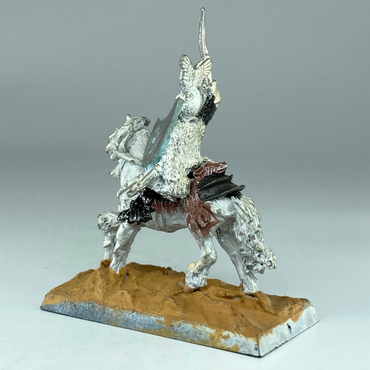 e8ed6b19-072e-43bc-9310-7c694a58c76d