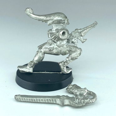 ea423c18-8ff7-403c-bebd-fd24e0ace30d