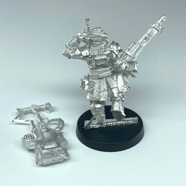 Vostroyan Vox Officer - Imperial Guard - Warhammer 40K GW Classic Metal X16642
