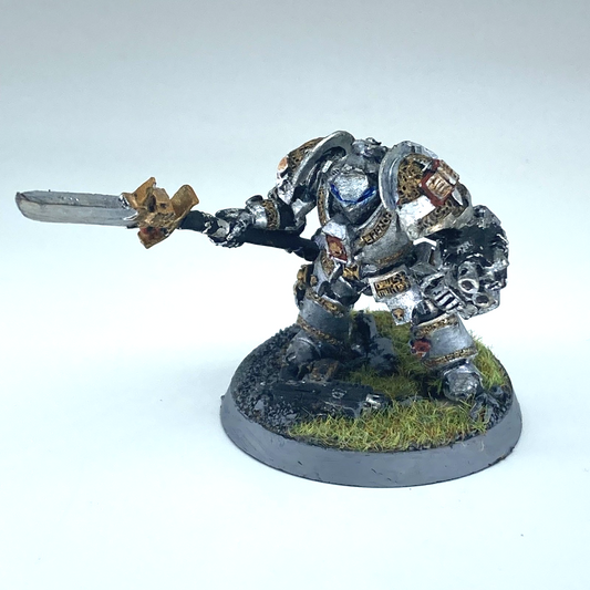 ec4bd317-f1f1-4ea8-a8cb-e8b99564ef01