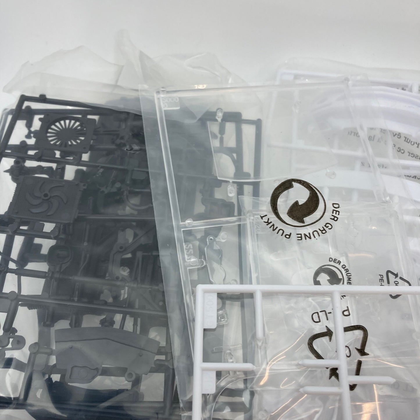 Mustang Shelby GT 500 - Revell 1.25 Scale Model Kit W308