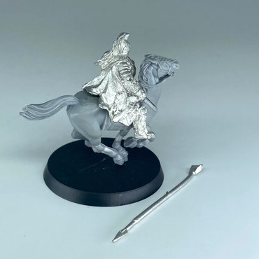 ee481d03-23e4-47dd-8cef-c4a390407c1f