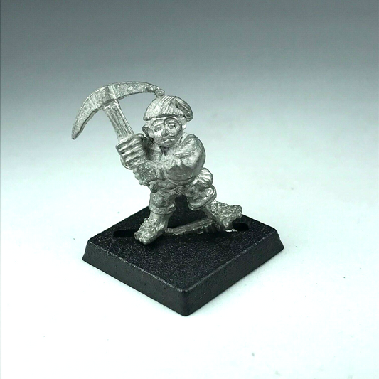 Classic Metal Poppin Halfling Hobbit - Warhammer Fantasy X8276