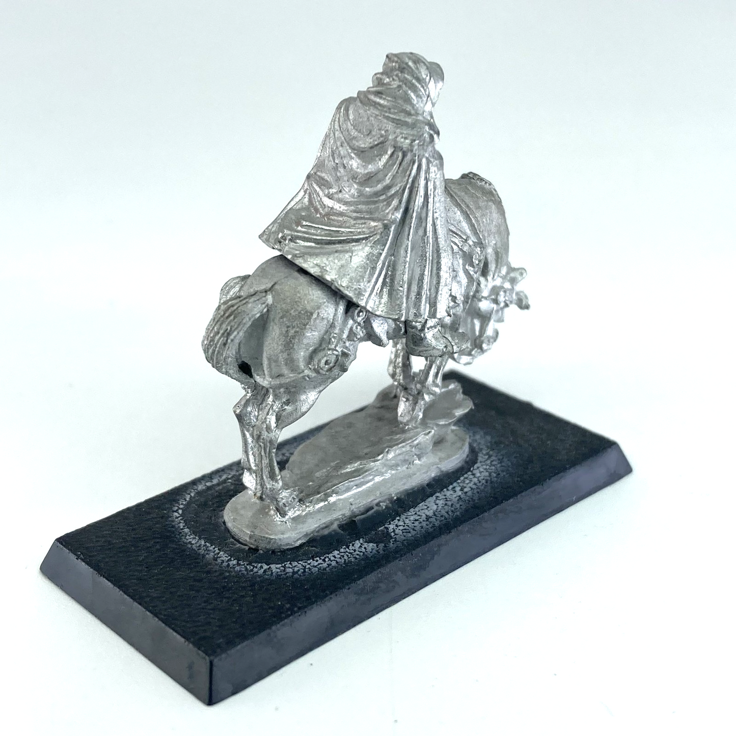 efcd329f-b65a-49d7-8f96-91e66ba59388