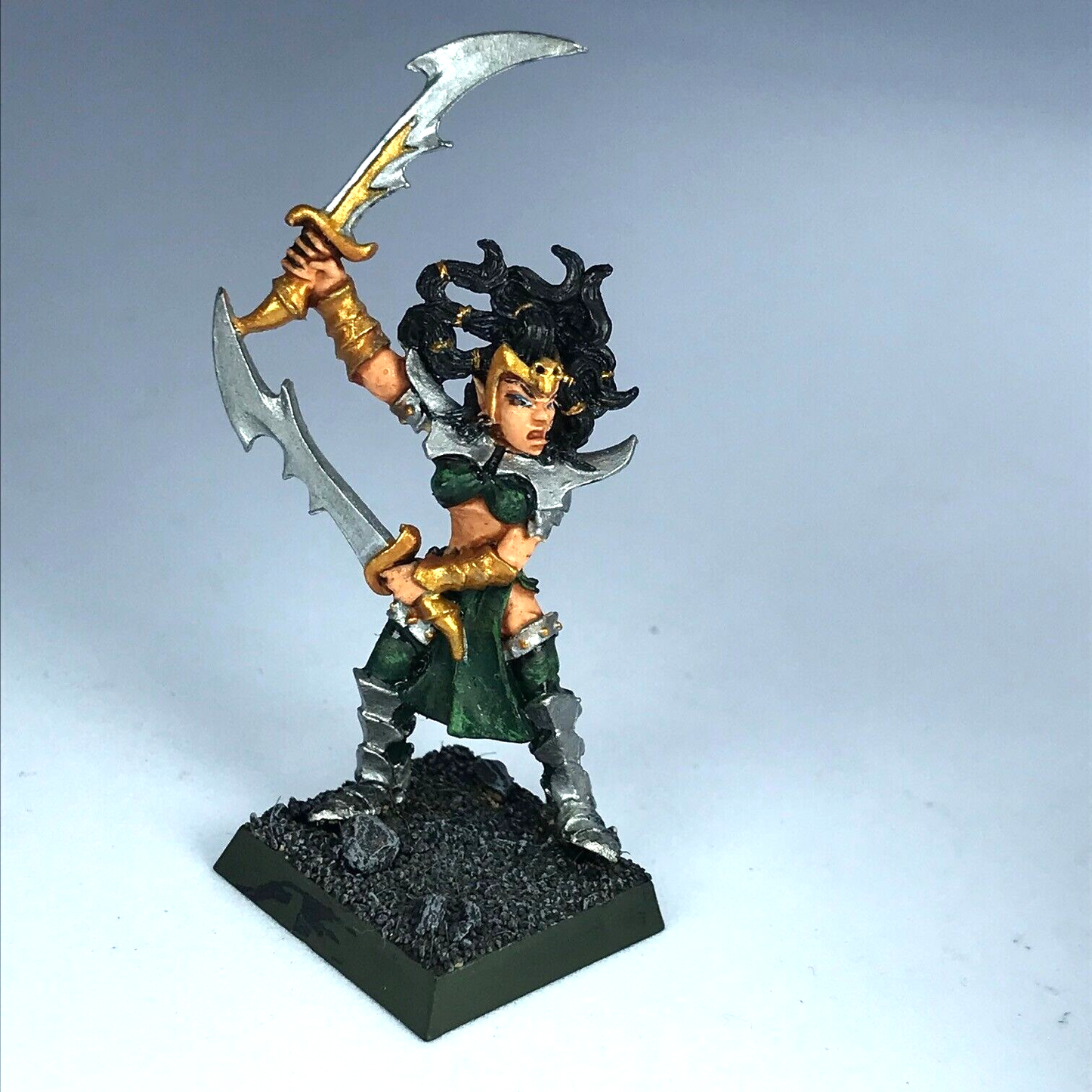 Classic Metal Witch Elf Dark Elf Elves - Painted - Warhammer Fantasy X13464