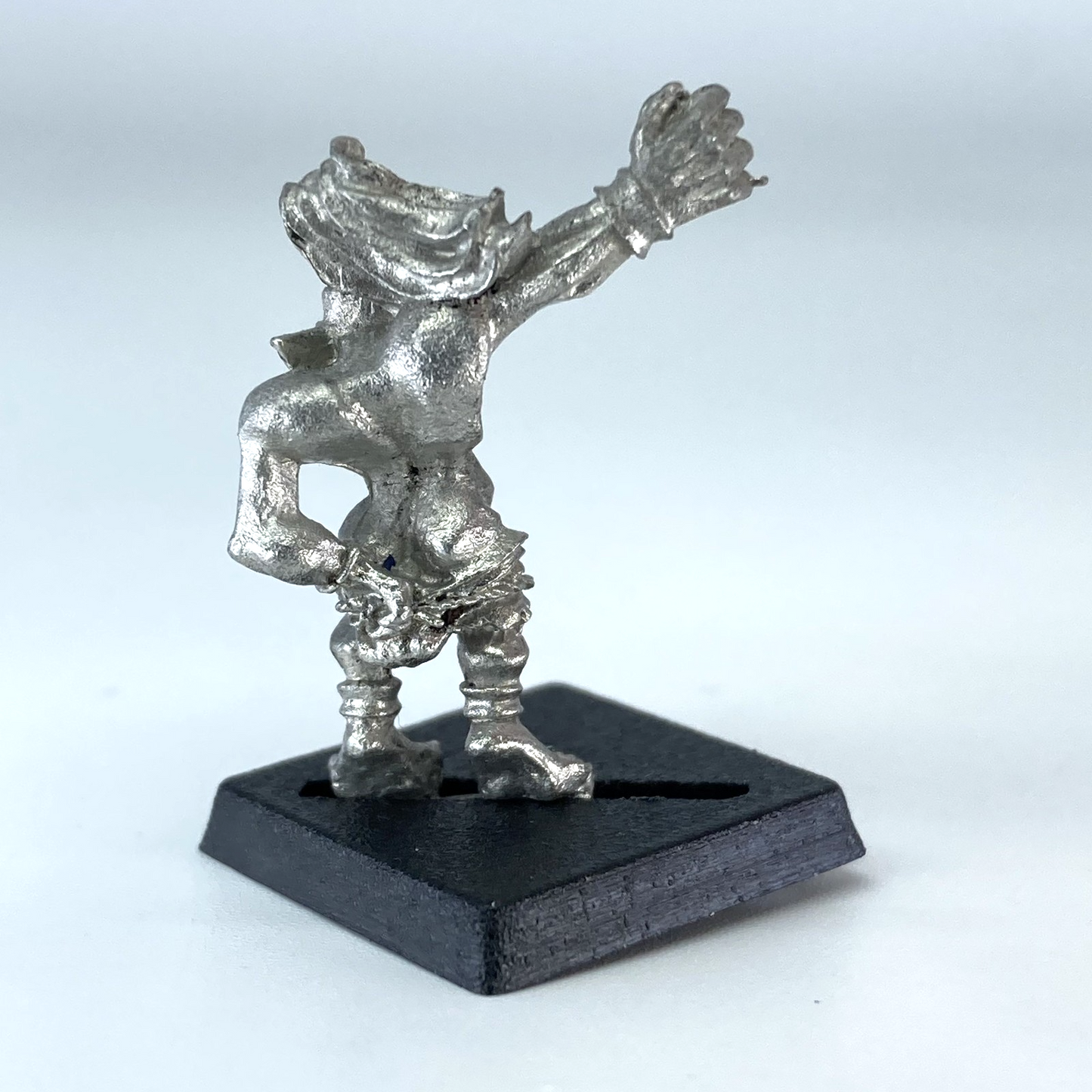 f2dec044-d599-4ccc-9423-d70501e4db2a