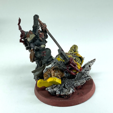 f5ffd75d-94b9-4ea9-8a07-9fc9942a32f1