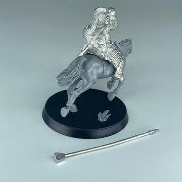 f8e70b63-09d3-4e76-8f96-f746f64dbc84