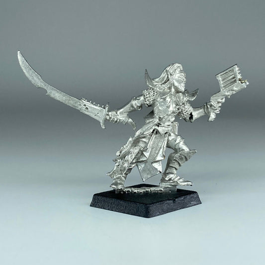 fa925e21-d98b-4ed3-9f89-fafb66aab4f0