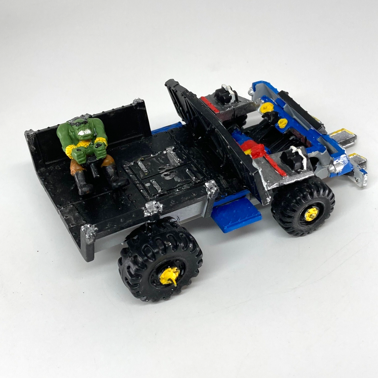 fa964d5c-3598-4002-a7b4-e1f4c3622a78