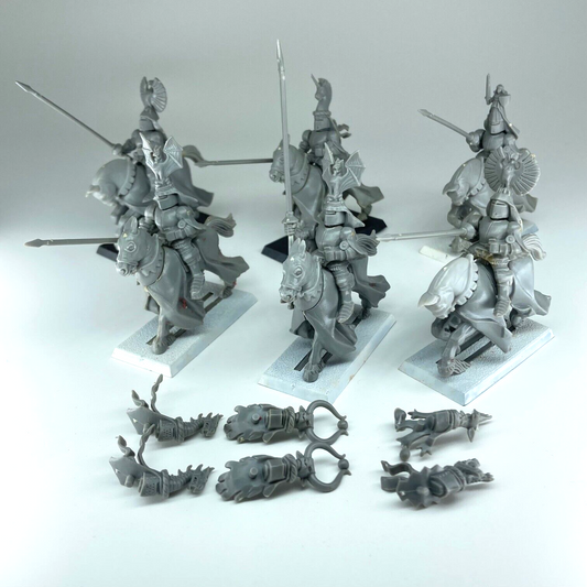 Classic Knights Of The Realm - Kindom Of Bretonnia - Warhammer Fantasy GW C4489