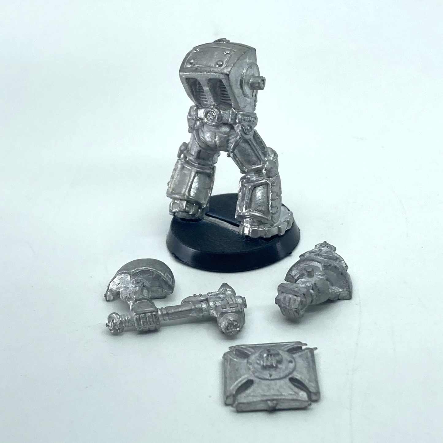 ff093cd1-64c1-43cd-beee-a4df62d5d636