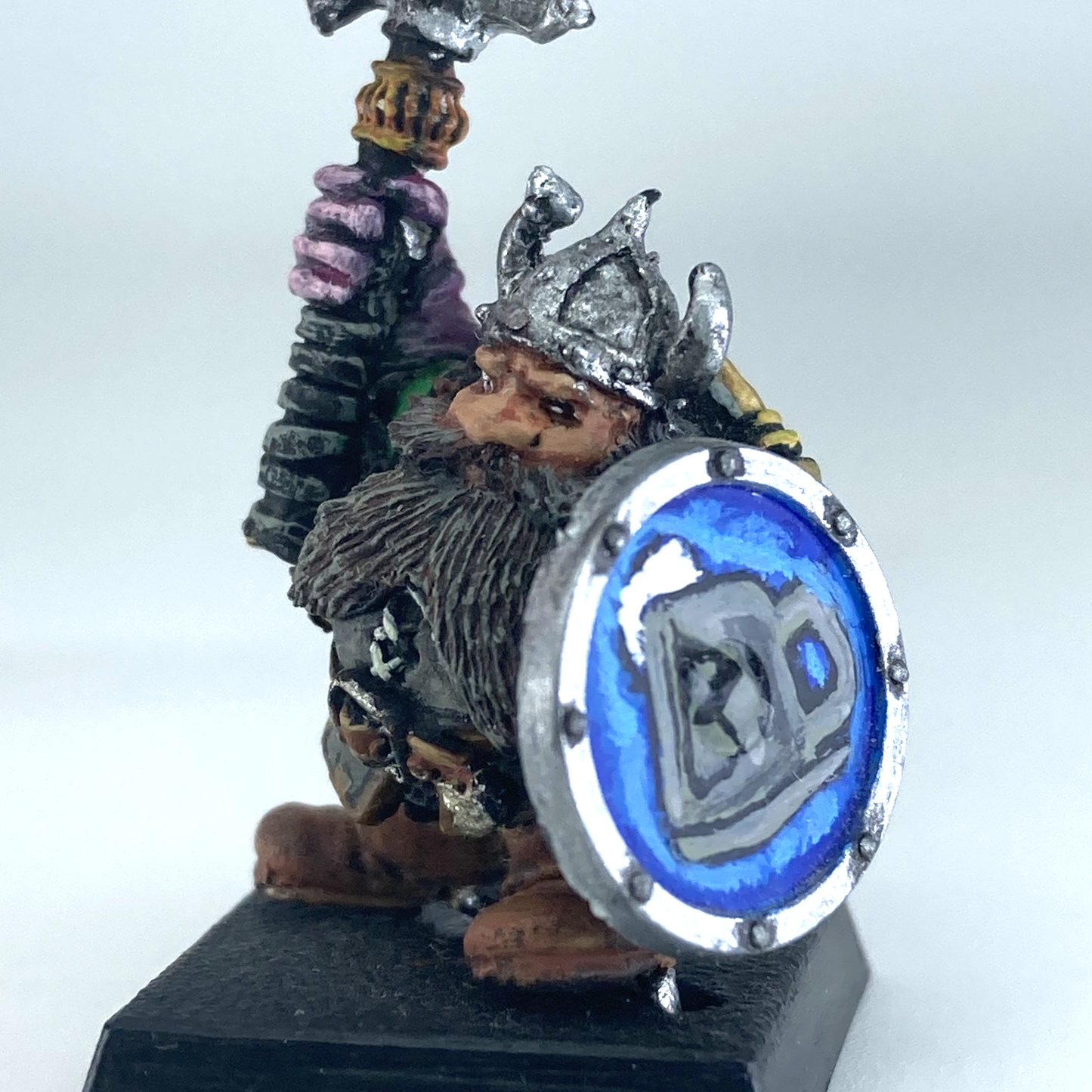 ff637d15-033c-4b2e-90e9-0183883d86e1