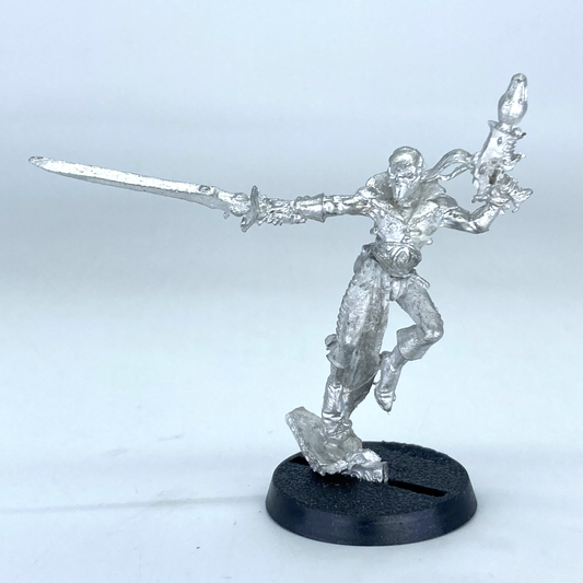 001a03bd-e03e-42d6-9dd4-13e195f5e63e