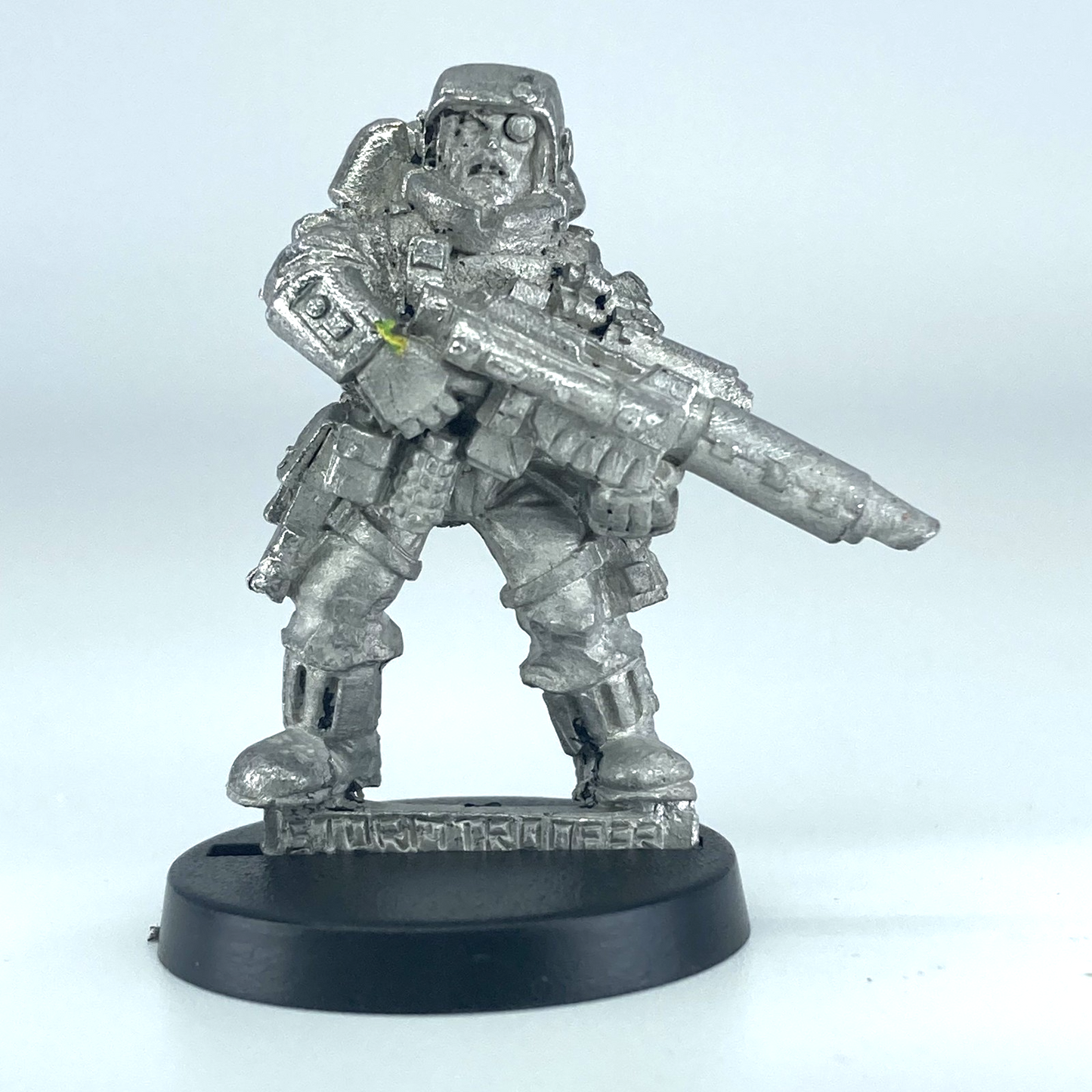 0050b984-31b6-4946-865b-231344f0e086