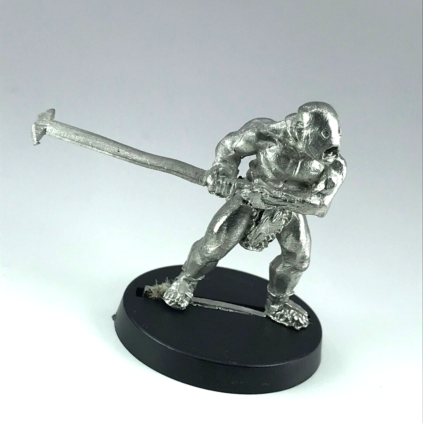 Beserker Uruk Hai LOTR - Warhammer / Lord of the Rings GW Metal X10199