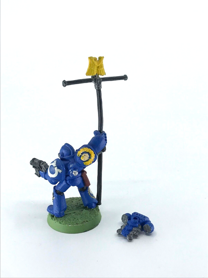 Company Standard Bearer Space Marines - Warhammer 40K Classic Metal C4828