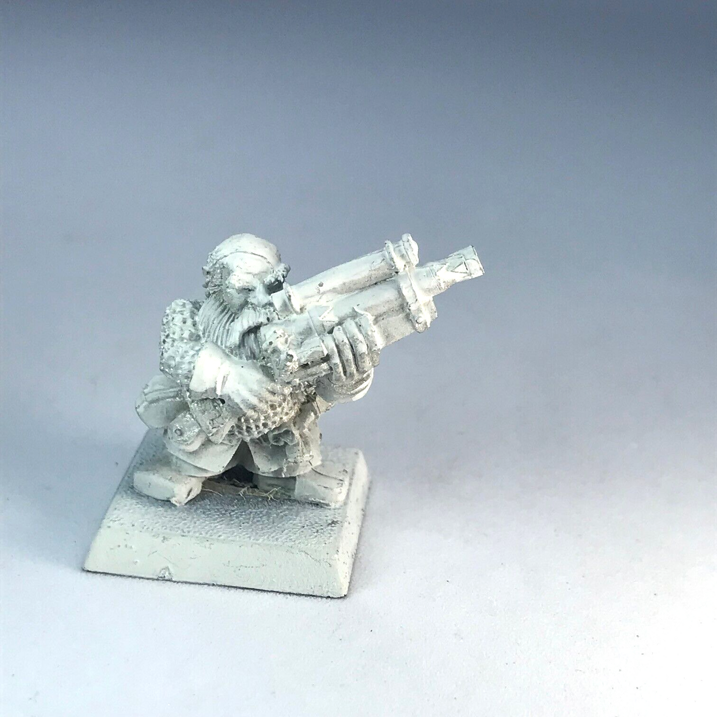 Dwarf Thunderer Rifleman - Citadel Warhammer Fantasy Classic Metal X12419