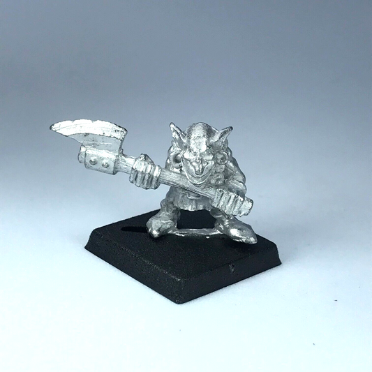 Goblin Warrior Two Handed Axe Citadel Warhammer Fantasy Classic Metal GW X13389