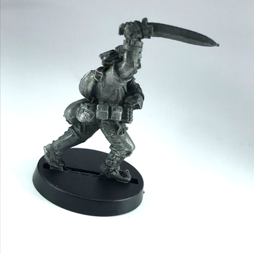 Colonel Schaeffer's Last Chancers Knife Man - OOP - Warhammer 40K X192