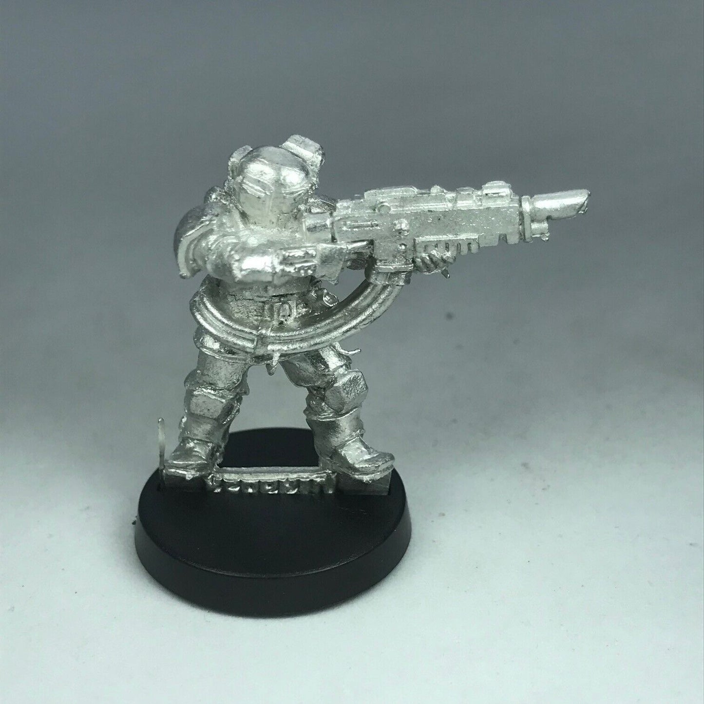 Metal Imperial Guard Kasrkin Stormtrooper Rifleman - Warhammer 40K X2583