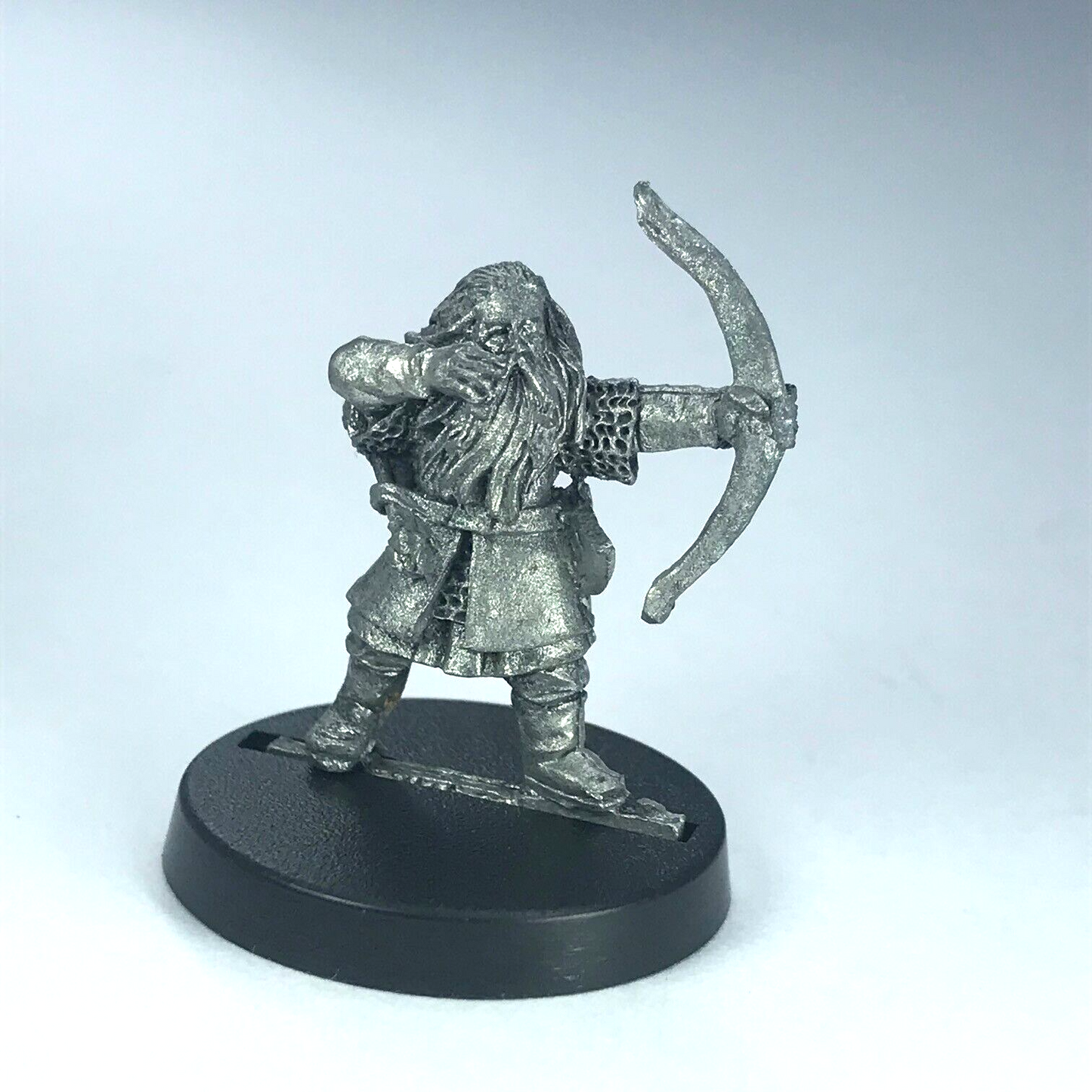 Classic Dwarf Archer Warrior OOP - LOTR / Warhammer / Lord of the Rings X3623