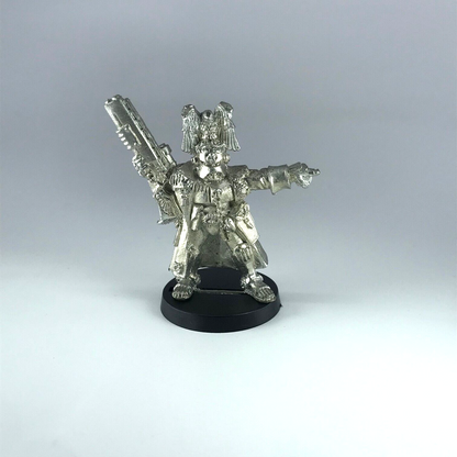 Adeptus Arbites Leader / Sergeant - Necromunda Warhammer Classic Metal X6384