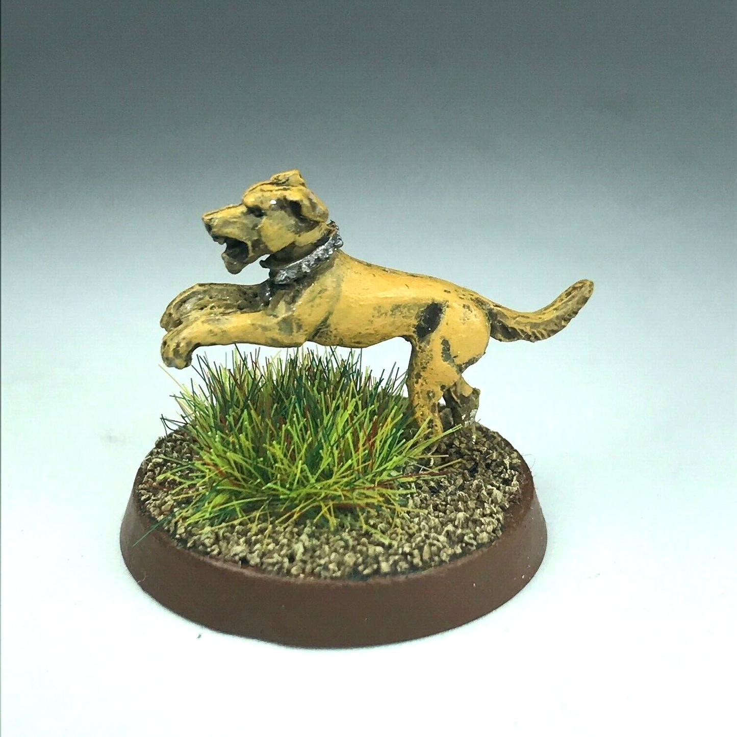 Hobbit Farmer Maggot Dog Painted LOTR - Warhammer / Lord of the Rings X7302