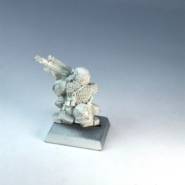 Dwarf Thunderer Rifleman - Citadel Warhammer Fantasy Classic Metal X5177