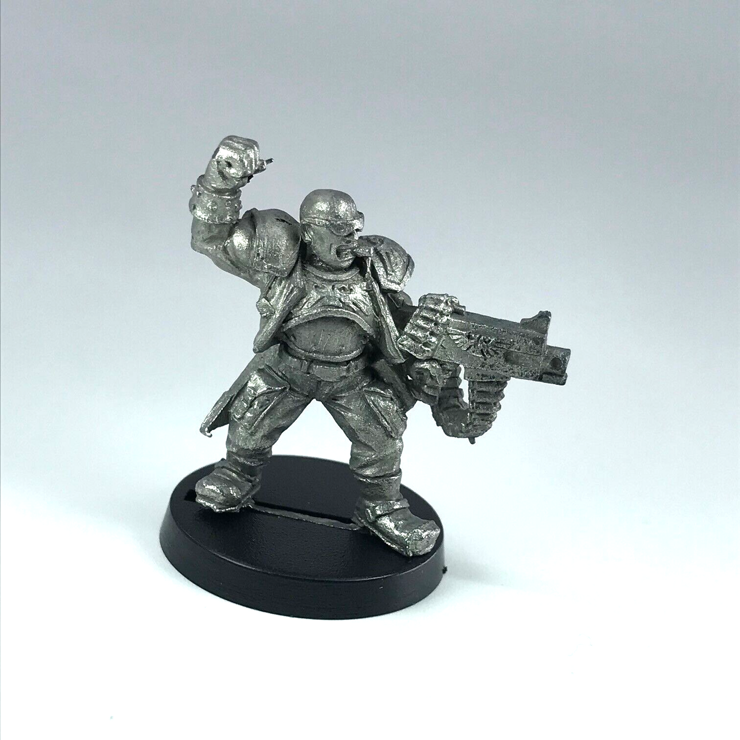 Catachan Lieutenant Imperial Guard - Warhammer 40K Classic Metal X10222