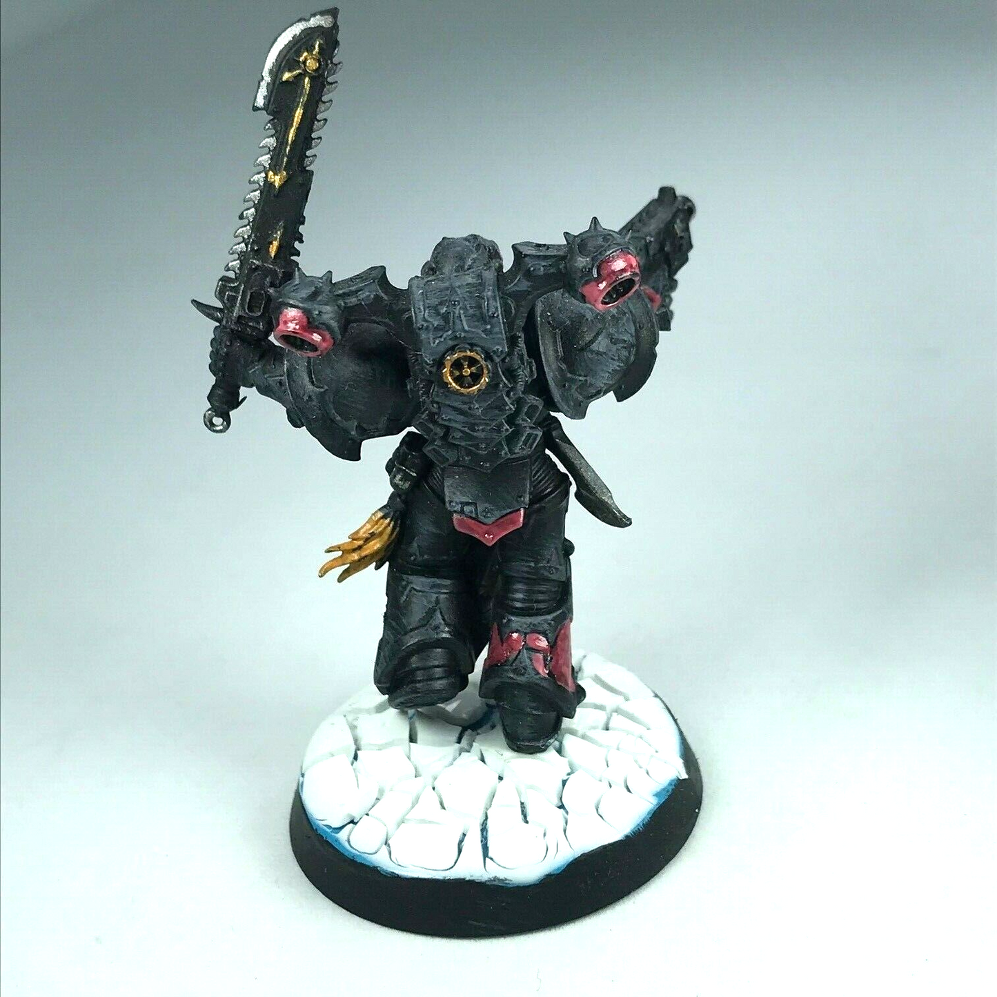 Chaos Space Marine Champion - Painted - Warhammer 40K X410