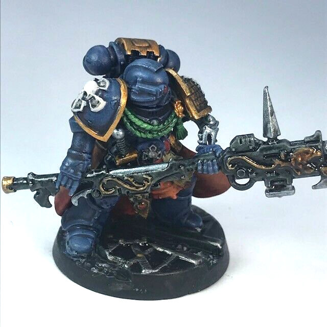 Space Marine Librarian Ultramarines - Painted - Warhammer 40K C4039