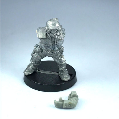 Classic Metal Rogue Trader Imperial Trooper Dated 1988 - Warhammer 40K X12714