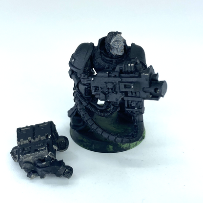 0df25279-bfd1-48e3-8a77-b869fff2c420