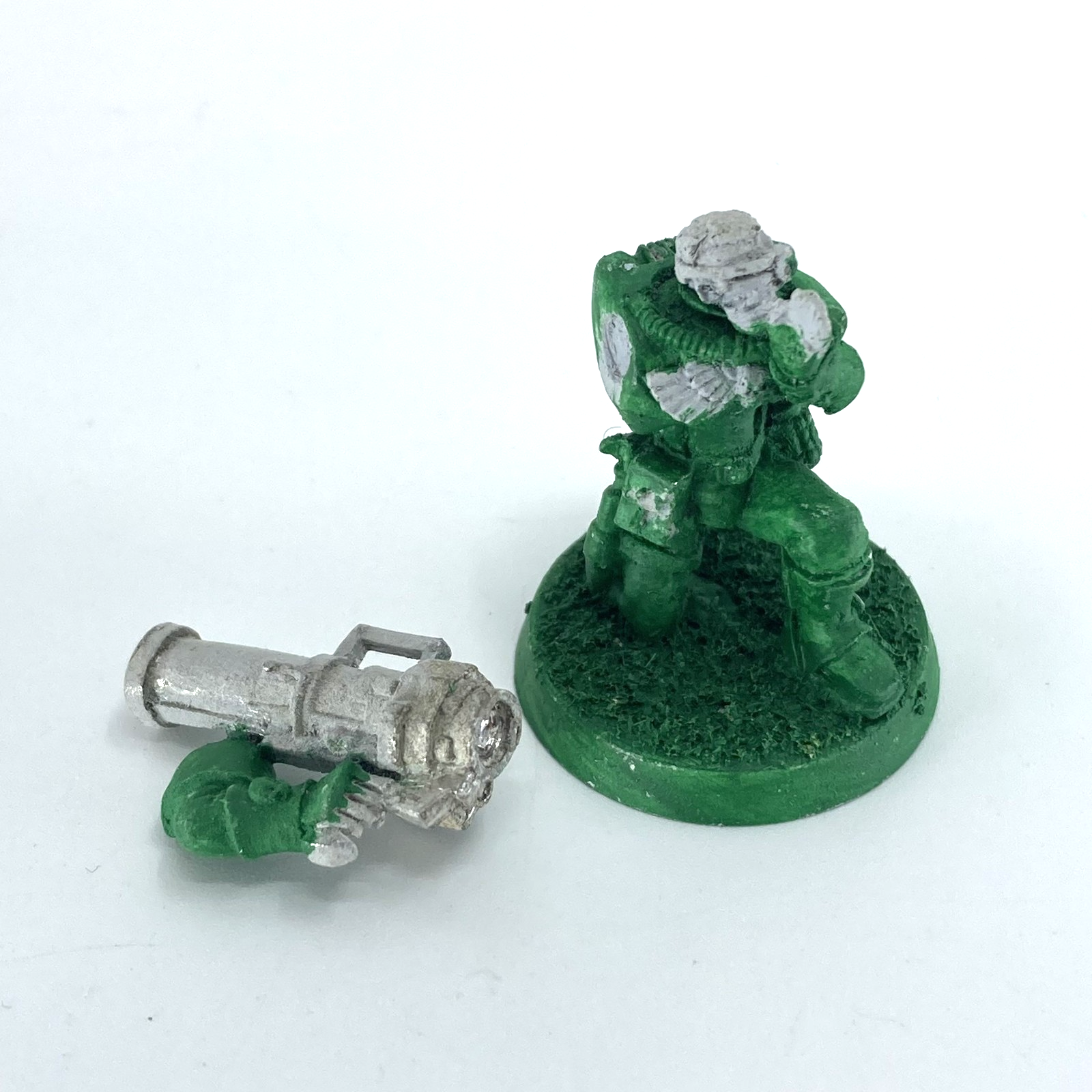 0f5b0b8a-8a26-4f1b-9740-0e0c6685e150