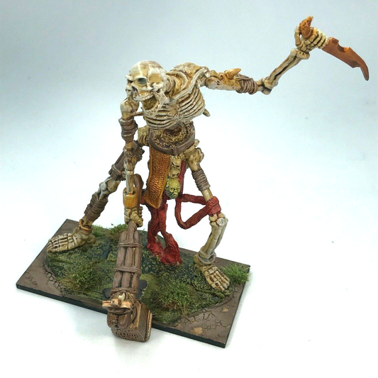 Customised Kit Bash Bone Giant Tomb Kings - Warhammer Fantasy BOX45