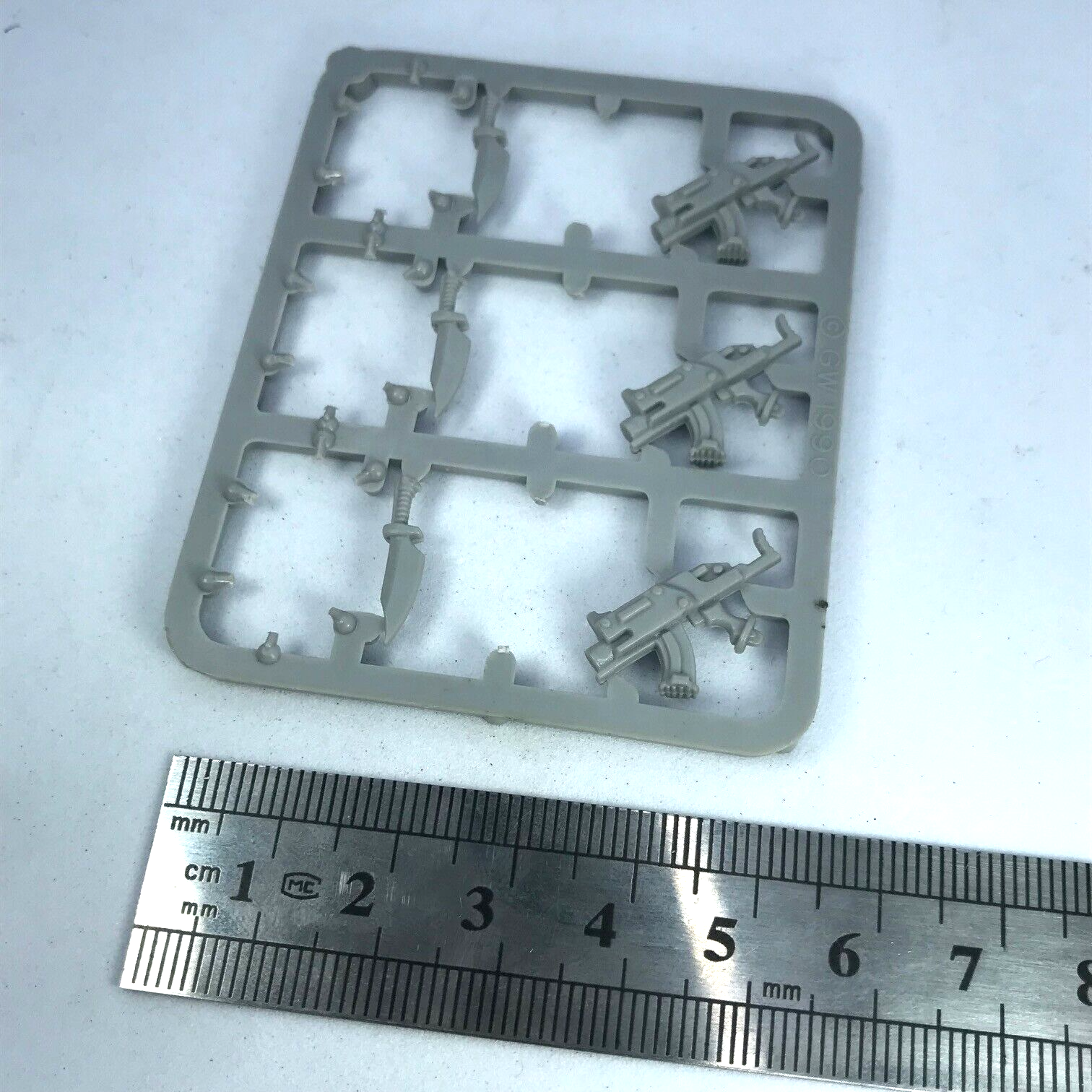 Classic space marine weapon sprue - rogue trader - warhammer 40k y93