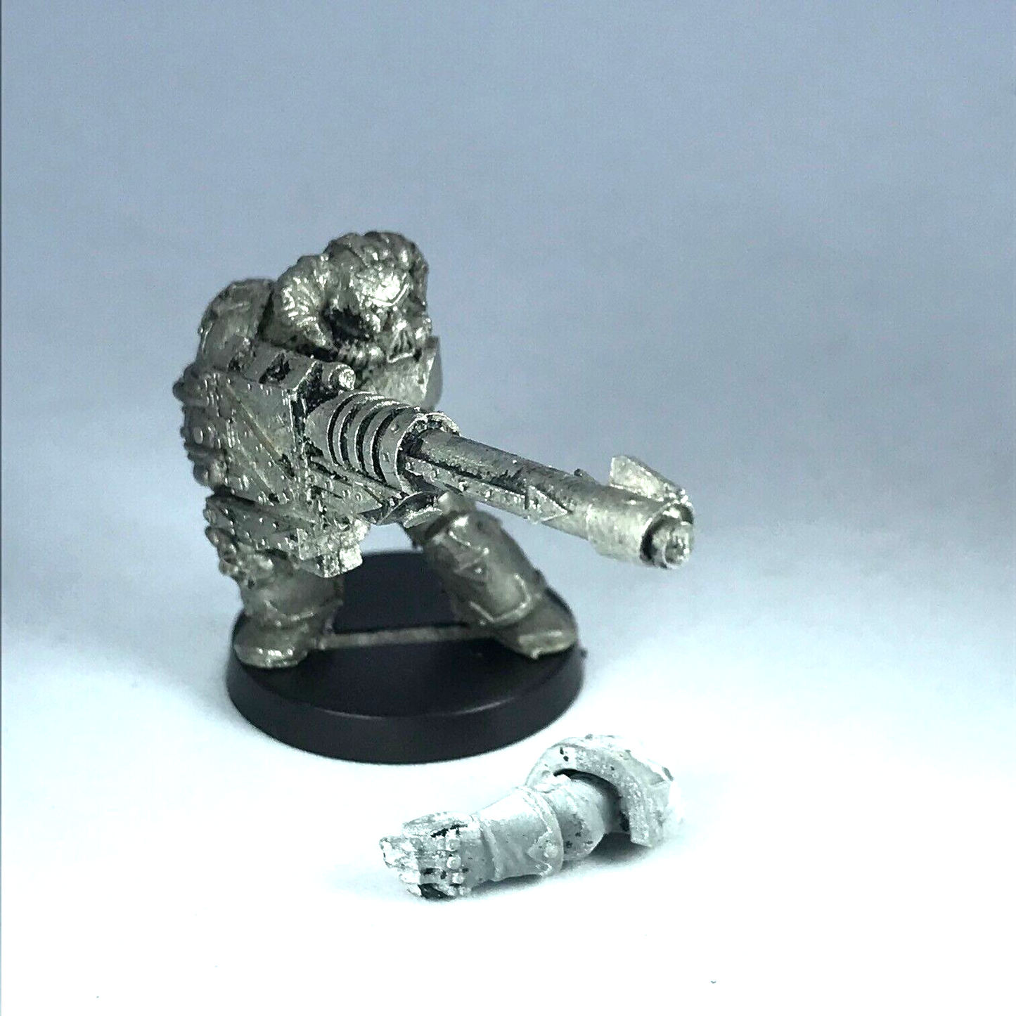 Metal Classic Havoc Chaos Space Marine with Lascannon - Warhammer 40K X9607