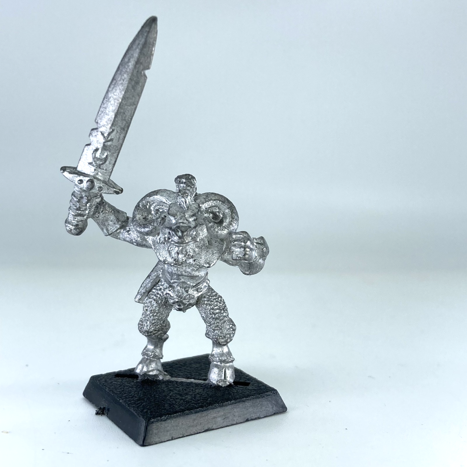 13bb3b51-77a1-450e-991a-ddd9f2996f00