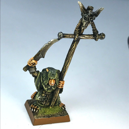 Skaven Plague Monk Standard Bearer - Painted - Warhammer Fantasy Metal X9672