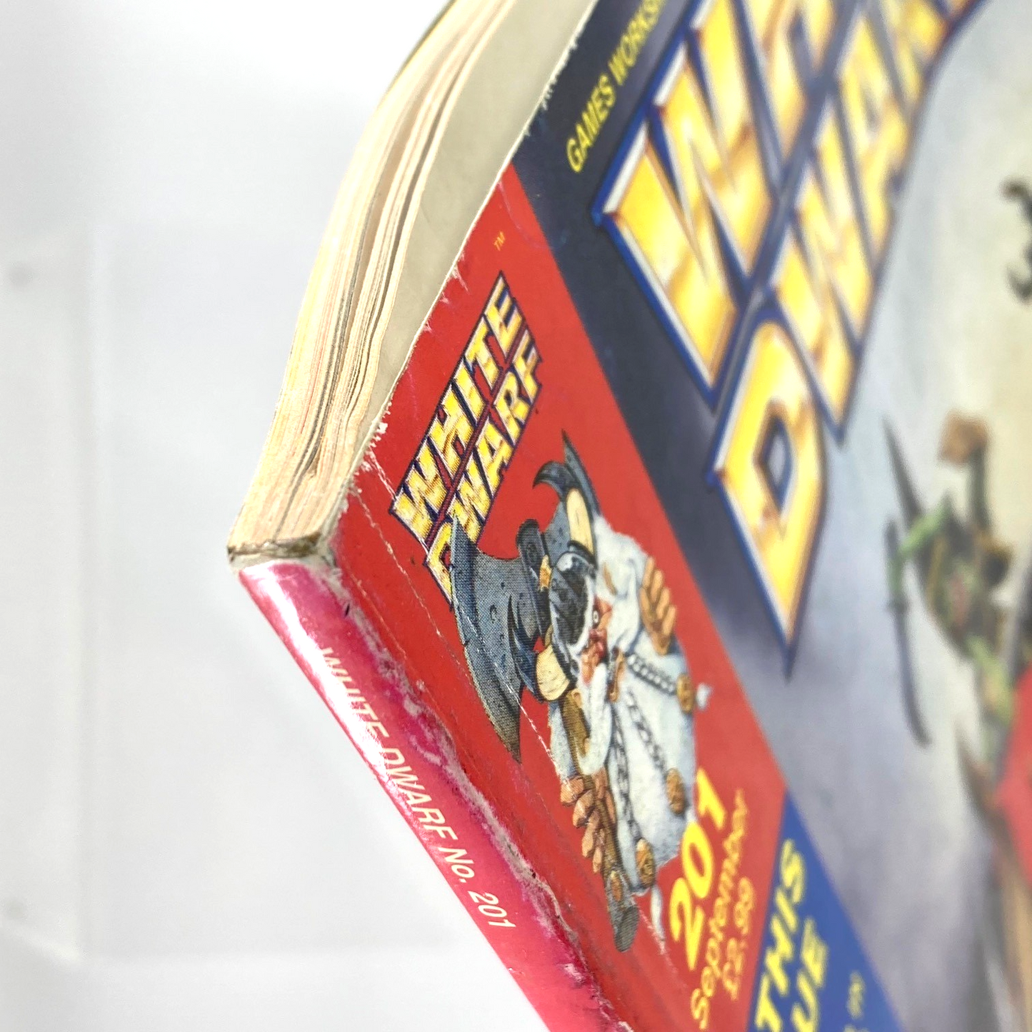 White Dwarf 201 Magazine Games Workshop Warhammer Fantasy 40,000 40K M1585