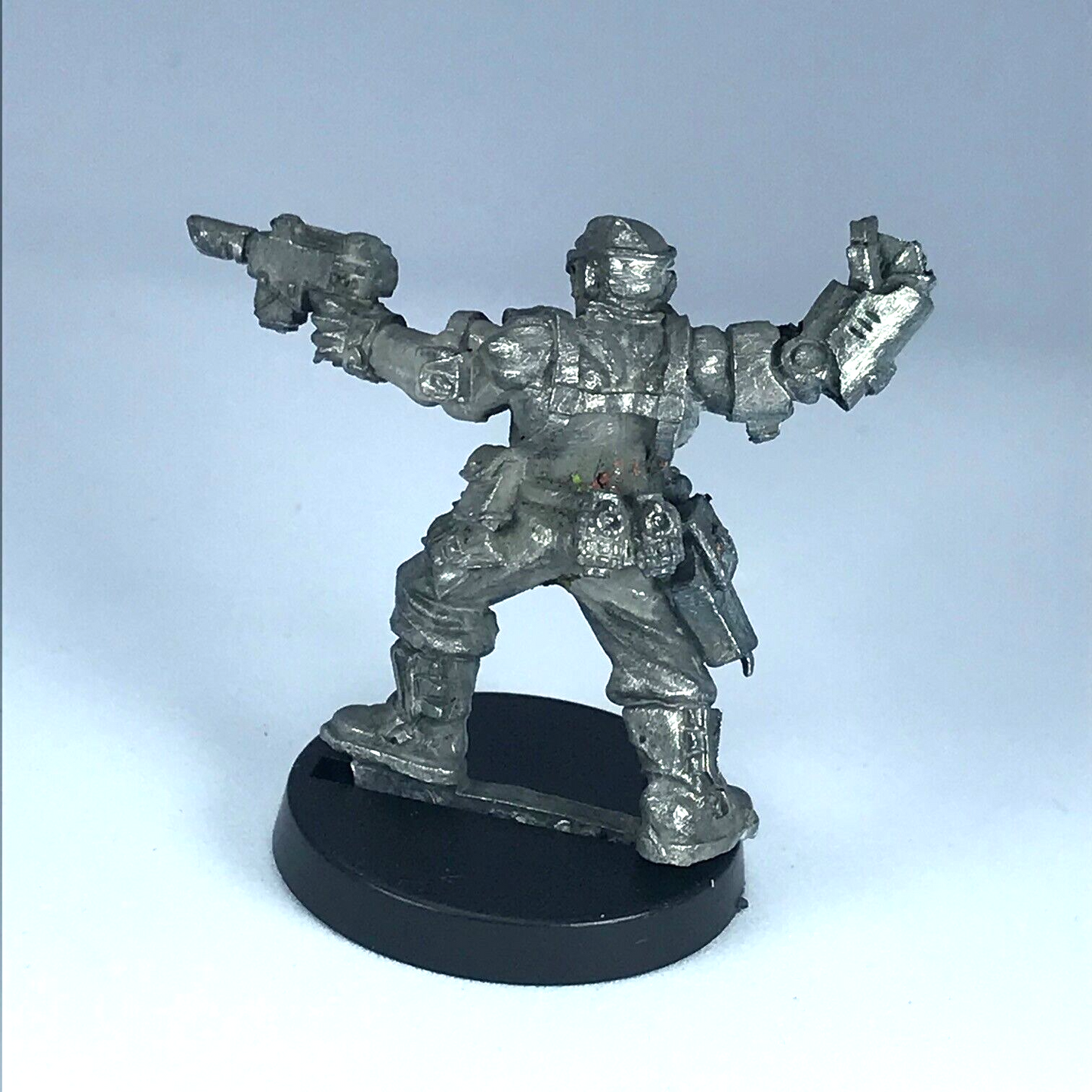 Catachan Lieutenant Commander Imperial Guard Warhammer 40K Metal Classic X10450