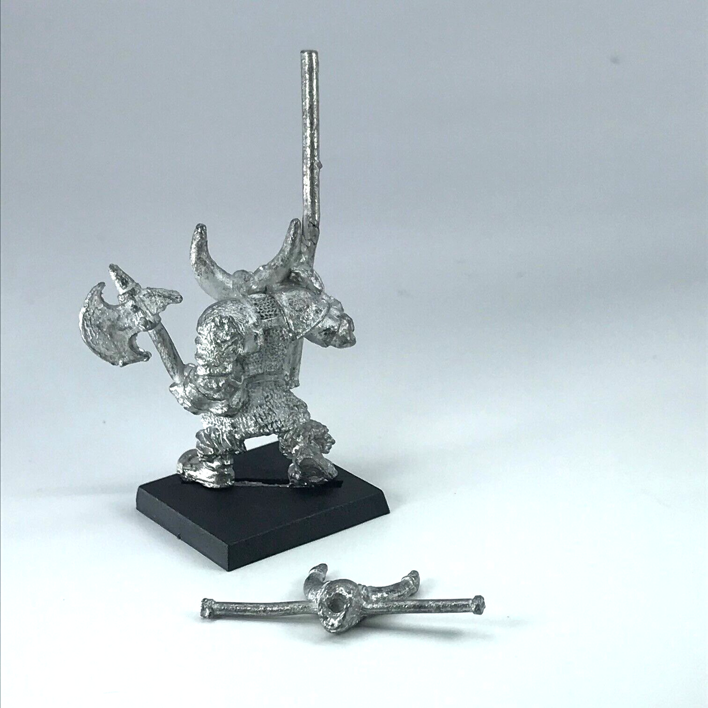 Black Orc Standard Bearer Orcs & Goblins Citadel Warhammer Fantasy Metal X13553