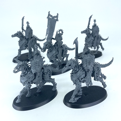 15eab8d5-b93c-4724-a727-2e12fd51c408