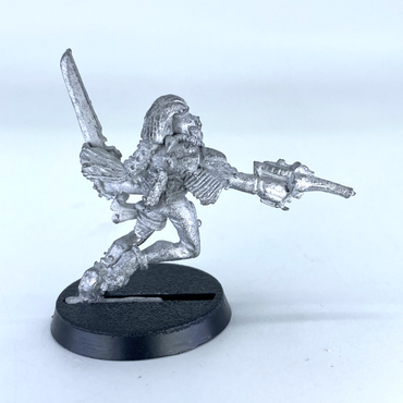 1793465d-bf2d-456d-a527-7fc4e6f80edb