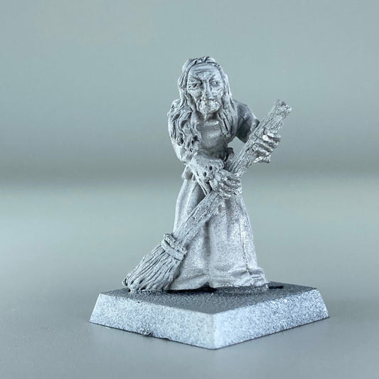 Citadel Villagers & Townsfolk - Games Workshop  Classic Metal X12411