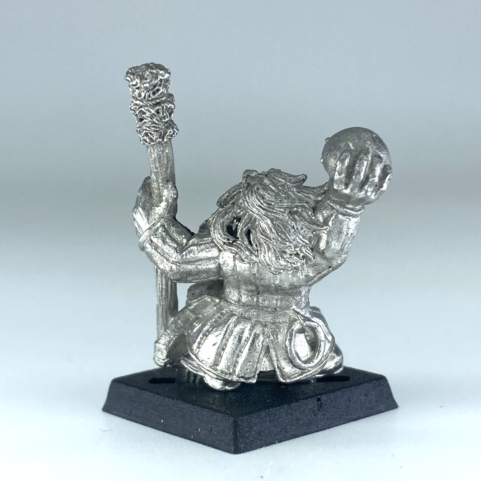 186f9c63-6e9a-4945-903b-04969cb8e492