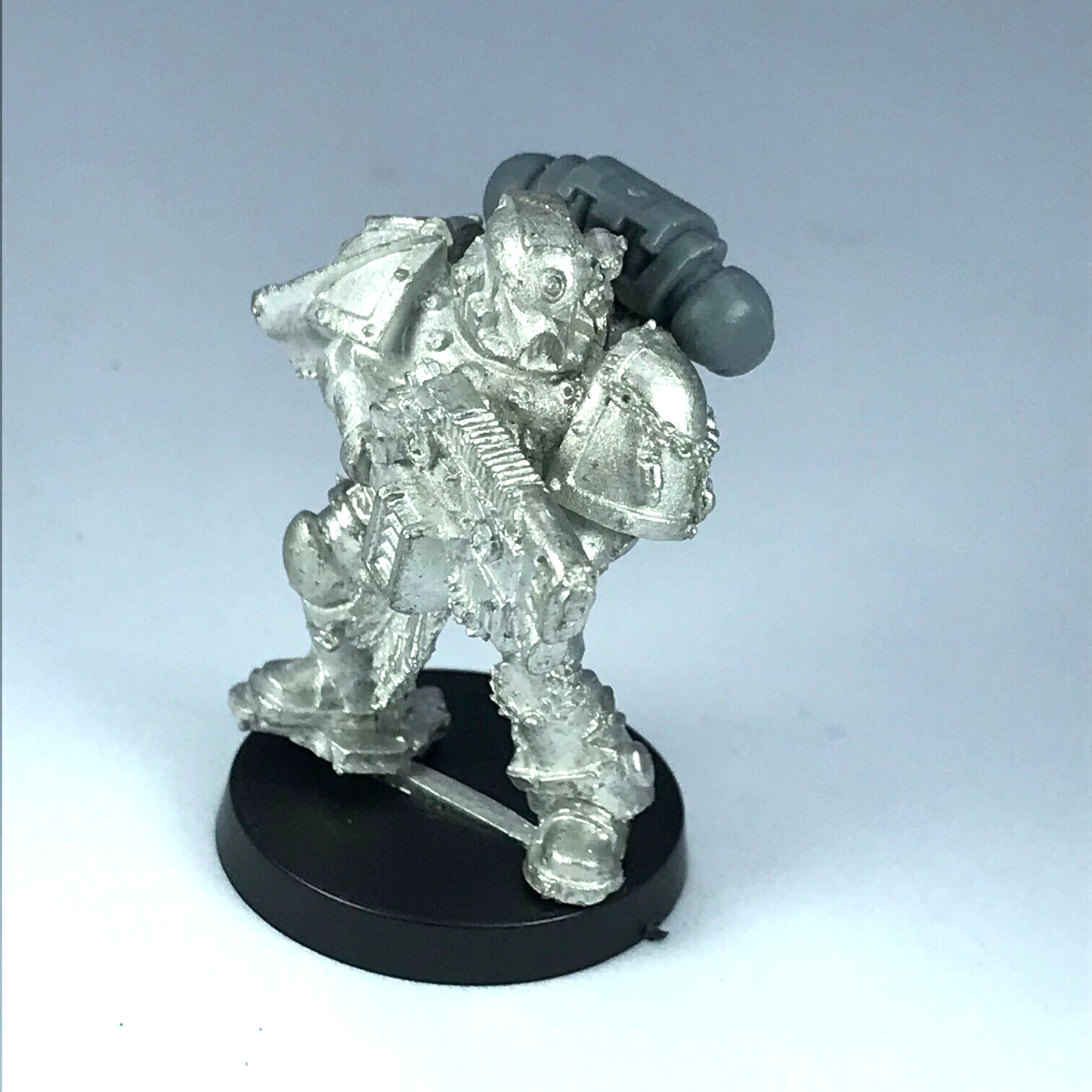 Classic Metal Space Marine Veteran with Plasma Gun - Warhammer 40K X10210